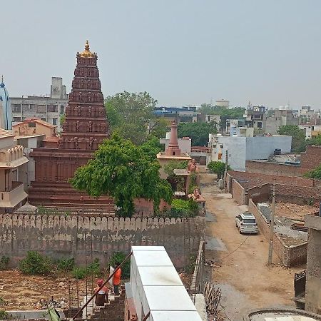 New Gayatri Palace Near Prem Mandir Vrindāvan Exterior foto
